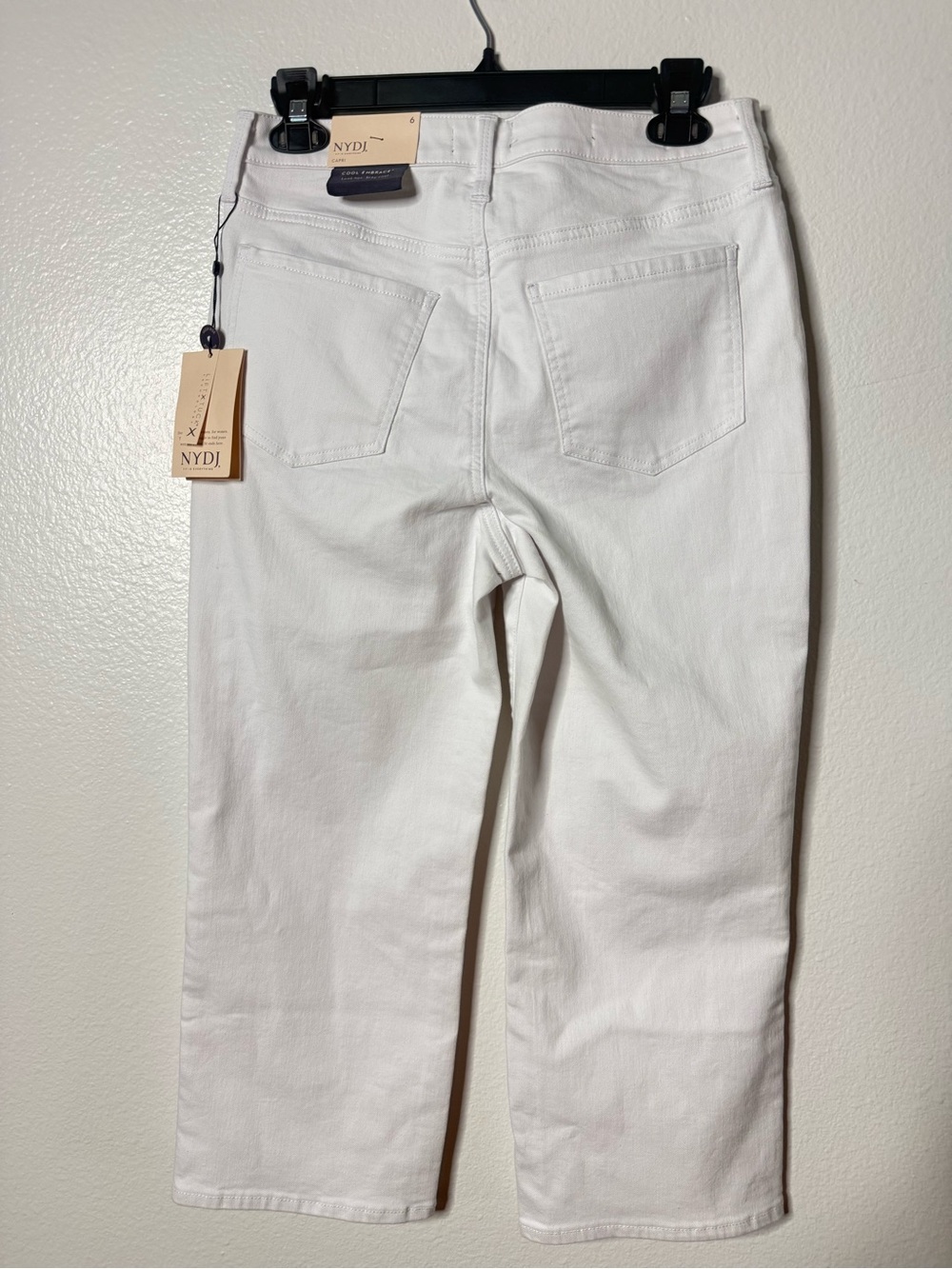 NEW NYDJ White LT Cool Embrace Joni Capri Jeans 6 - Picture 3 of 10